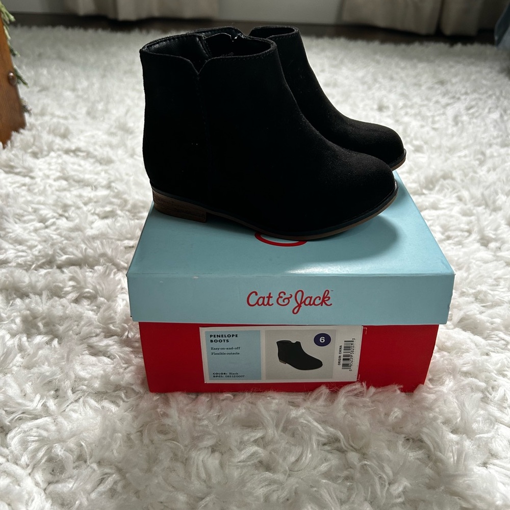 Cat & Jack Toddler Ankle Boots